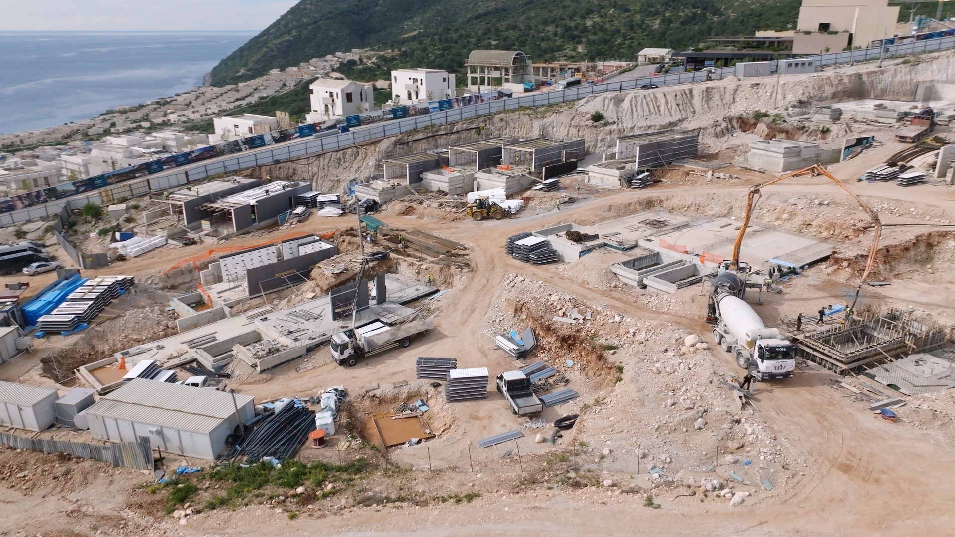 Seaside V Residence view 2